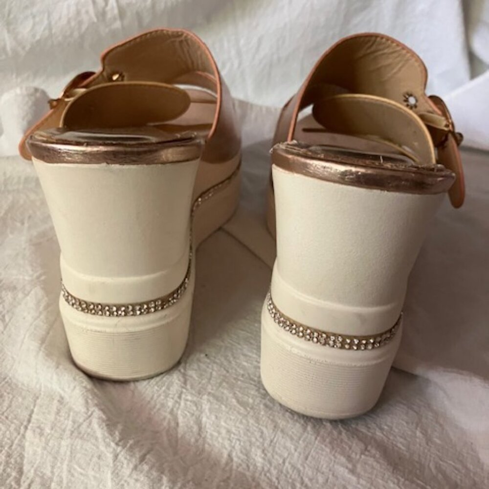 Nancy Li Sandals - Picture 7 of 10